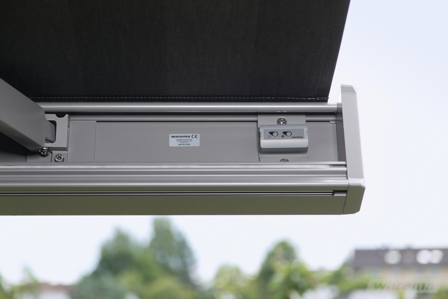 warema markise fährt automatisch ein WAREMA WMS Windsensor – Automatischer Windschutz – derrollladen.com